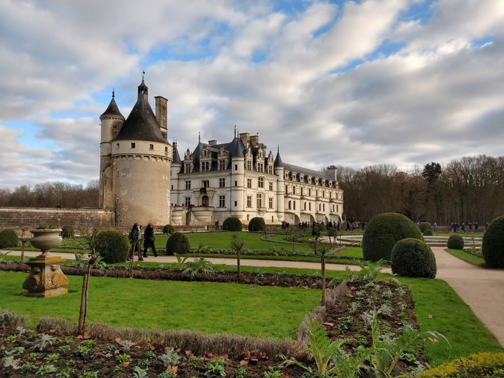 Castelo pelos Jardins