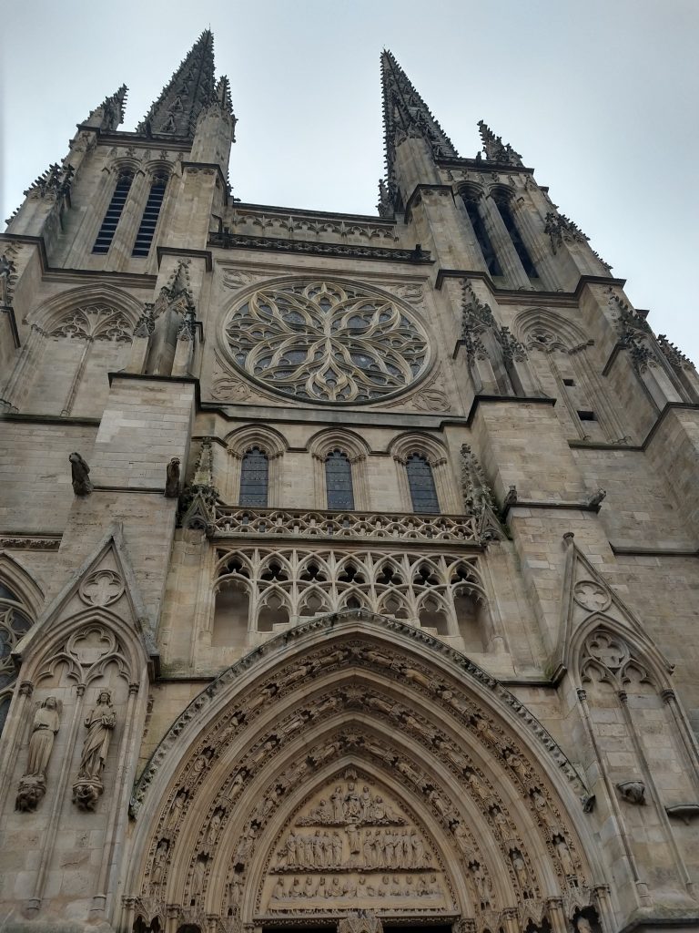 Fachada da Catedral de Saint-André, em Bordeaux